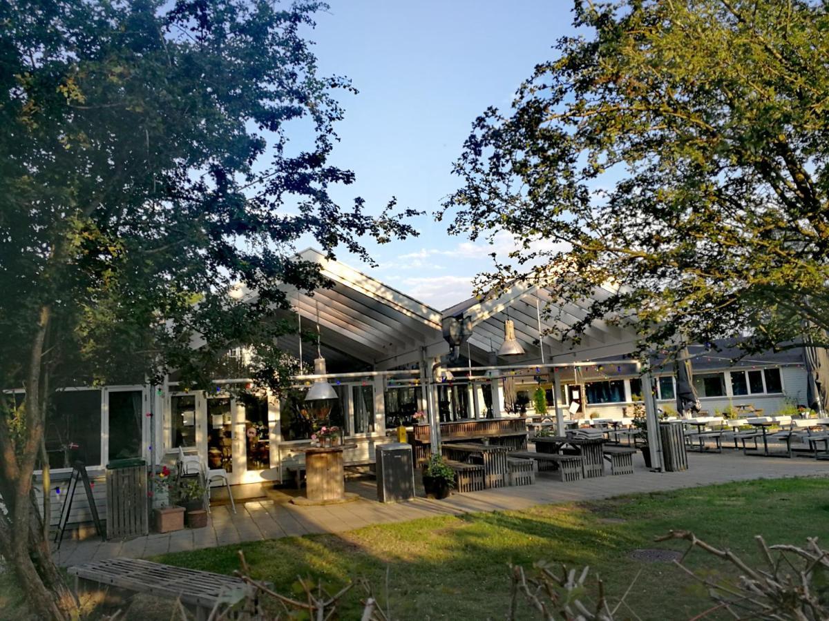 Room In A Danish Cottage With Garden View, 10 Min To Cph Gentofte Eksteriør bilde