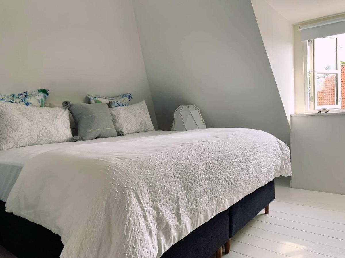 Room In A Danish Cottage With Garden View, 10 Min To Cph Gentofte Eksteriør bilde